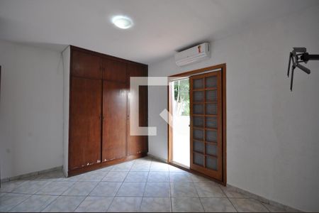 Quarto Suíte de casa para alugar com 3 quartos, 140m² em Jardim Leonor Mendes de Barros, São Paulo