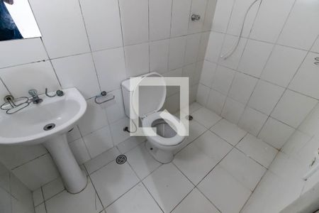 Banheiro da Suíte de casa à venda com 3 quartos, 250m² em Jardim Oliveiras, Taboão da Serra