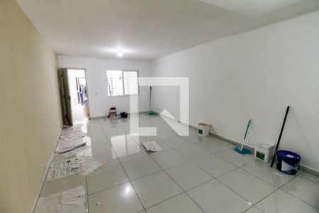 Sala de casa à venda com 3 quartos, 250m² em Jardim Oliveiras, Taboão da Serra
