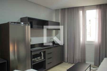 Cozinha de kitnet/studio à venda com 1 quarto, 28m² em Centro Histórico, Porto Alegre