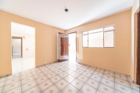 Sala de casa para alugar com 2 quartos, 100m² em Jardim Las Vegas, Santo André