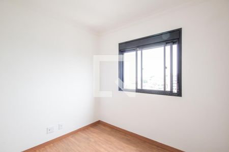 Quarto 1 de apartamento para alugar com 2 quartos, 42m² em Km 18, Osasco