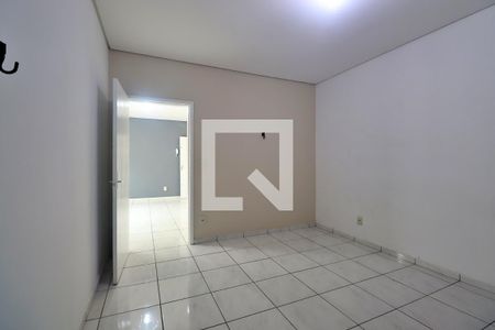 Quarto 1 de apartamento para alugar com 2 quartos, 76m² em Parque das Nações, Santo André