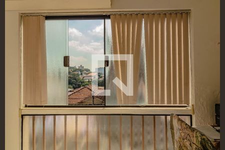 Corredor  de casa à venda com 4 quartos, 270m² em Vila do Encontro, São Paulo