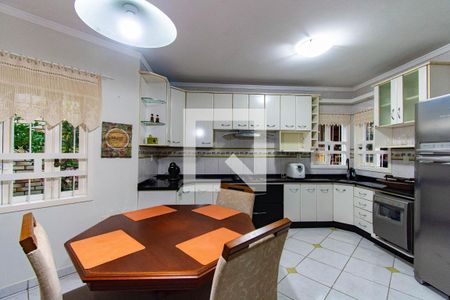 Sala/Cozinha de casa à venda com 3 quartos, 182m² em Nossa Senhora das Graças, Canoas