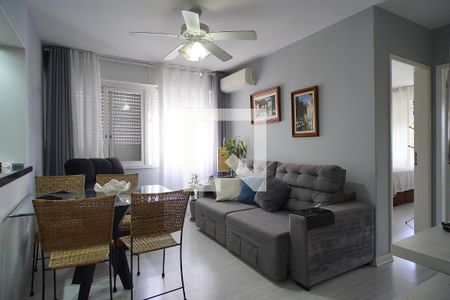 Sala de apartamento para alugar com 2 quartos, 75m² em Jardim Itu, Porto Alegre