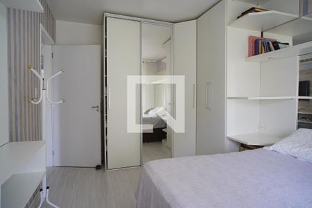 Quarto 1 de apartamento para alugar com 2 quartos, 75m² em Jardim Itu, Porto Alegre