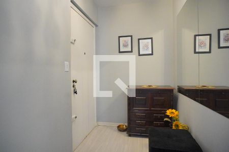 Sala de apartamento para alugar com 2 quartos, 75m² em Jardim Itu, Porto Alegre