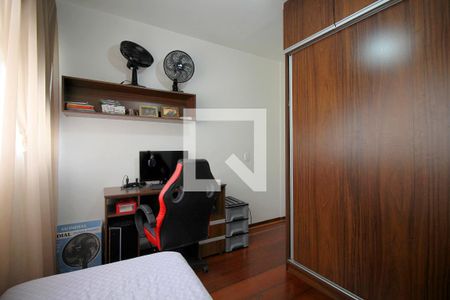 Quarto 1 de apartamento à venda com 3 quartos, 104m² em Sagrada Família, Belo Horizonte