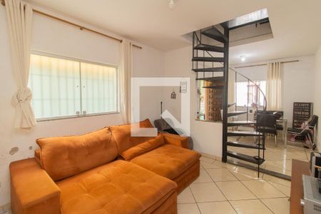 Sala de casa à venda com 4 quartos, 160m² em Jardim Lisboa, São Paulo