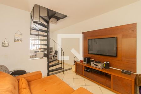 Sala de casa à venda com 4 quartos, 160m² em Jardim Lisboa, São Paulo