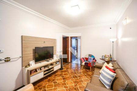 Sala de casa para alugar com 2 quartos, 180m² em Cidade Mãe do Céu, São Paulo