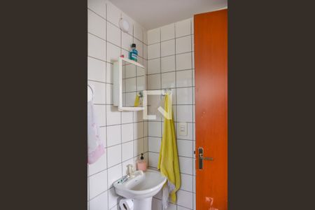 Banheiro da suíte de apartamento para alugar com 3 quartos, 80m² em Paulicéia, São Bernardo do Campo