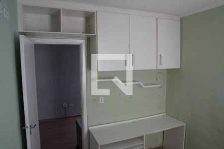 Quarto 2 de apartamento para alugar com 2 quartos, 67m² em Parque Marabá, Taboão da Serra