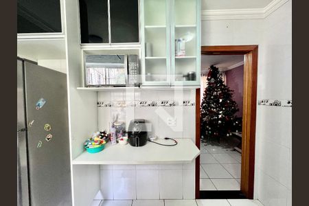 Cozinha  de apartamento à venda com 2 quartos, 45m² em Tres Barras, Contagem