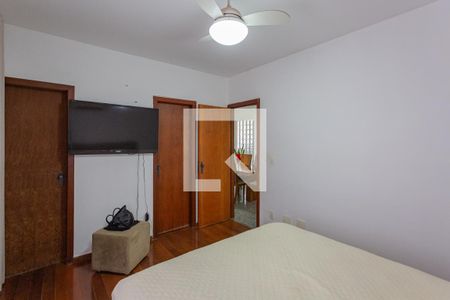 Suíte  de apartamento à venda com 4 quartos, 120m² em Buritis, Belo Horizonte