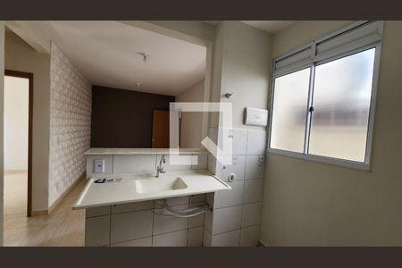 Cozinha e Área de Serviço de apartamento para alugar com 2 quartos, 44m² em Poste, Jundiaí