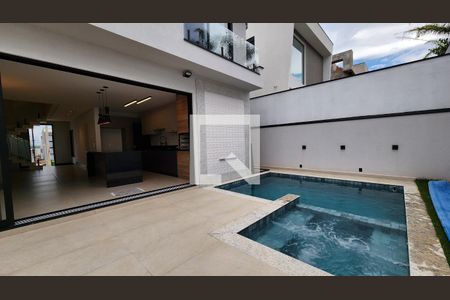 Piscina de casa de condomínio à venda com 4 quartos, 191m² em Jardim Ermida I, Jundiaí