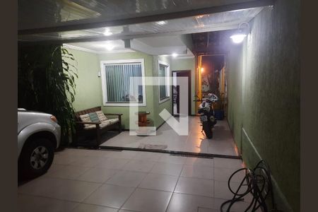 Garagem de casa à venda com 3 quartos, 200m² em Candelária, Belo Horizonte