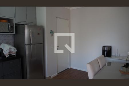 Sala de apartamento à venda com 2 quartos, 50m² em Vila Nambi, Jundiaí