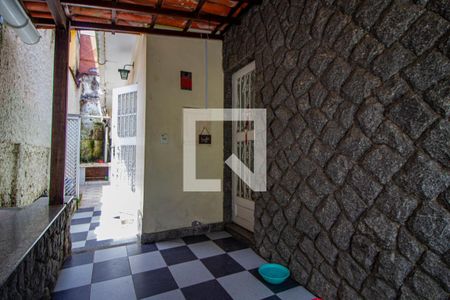 Varanda de casa à venda com 2 quartos, 300m² em Fonseca, Niterói