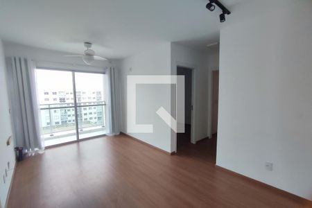 Sala de apartamento para alugar com 2 quartos, 48m² em Pechincha, Rio de Janeiro