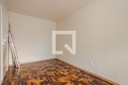 Quarto 1 de apartamento para alugar com 2 quartos, 59m² em Vila Ipiranga, Porto Alegre