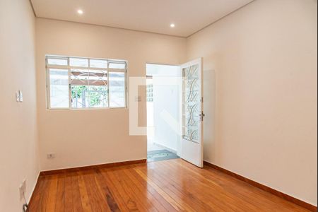 Sala de casa para alugar com 2 quartos, 120m² em Ipiranga, São Paulo