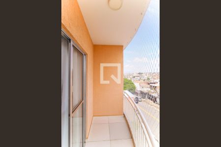 Varanda da Sala de apartamento para alugar com 2 quartos, 60m² em Parque Pinheiros, Taboão da Serra