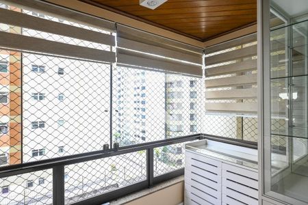 Varanda de apartamento para alugar com 3 quartos, 117m² em Jardim da Saúde, São Paulo