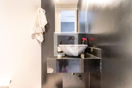 Lavabo de apartamento para alugar com 1 quarto, 56m² em Vila Nova Conceição, São Paulo