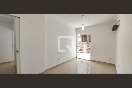 Quarto 2 de casa para alugar com 3 quartos, 120m² em Jardim Santo Antônio, Santo André