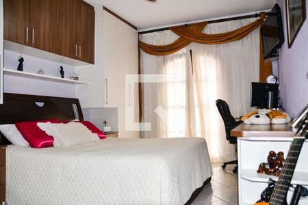 Casa à venda com 151m², 3 quartos e 2 vagas Casa à venda com 151m², 3 quartos e 2 vagasSuite 2