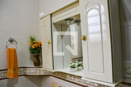 Casa à venda com 151m², 3 quartos e 2 vagas Casa à venda com 151m², 3 quartos e 2 vagasBanheiro Suite 2