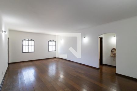 Sala de casa para alugar com 6 quartos, 250m² em Cidade Universitária, Campinas