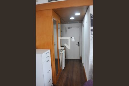 Porta de entrada de kitnet/studio à venda com 1 quarto, 35m² em Jardim São Paulo, São Paulo