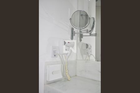 Studio à venda com 35m², 1 quarto e 1 vaga Studio à venda com 35m², 1 quarto e 1 vagaBanheiro - Secador