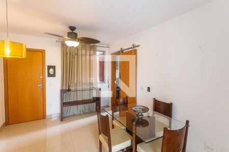 Sala de apartamento à venda com 3 quartos, 80m² em Santa Tereza, Belo Horizonte