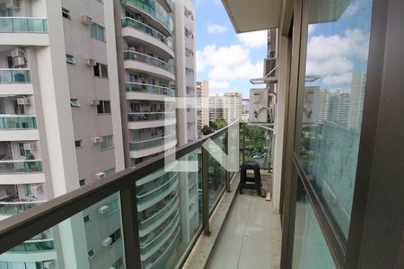 Varanda de apartamento à venda com 3 quartos, 77m² em Jacarepaguá, Rio de Janeiro