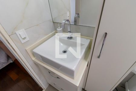 Banheiro de apartamento à venda com 3 quartos, 88m² em Ponte Preta, Campinas