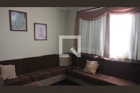 Sala de casa para alugar com 4 quartos, 149m² em Parque Residencial Eloy Chaves, Jundiaí