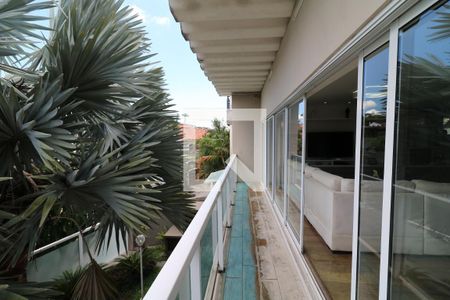 Varanda da Sala de casa à venda com 3 quartos, 353m² em Jardim Guanabara, Rio de Janeiro
