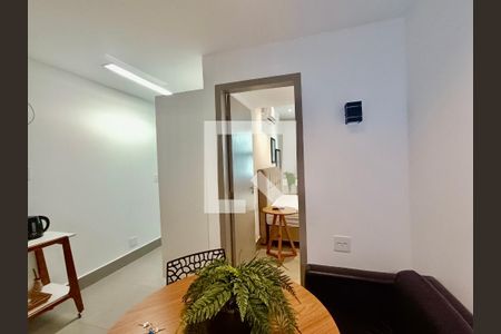 Sala de apartamento para alugar com 2 quartos, 55m² em Ipanema, Rio de Janeiro