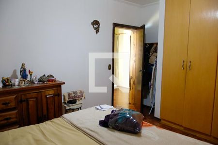 Quarto 1 de casa à venda com 3 quartos, 320m² em Km 18, Osasco