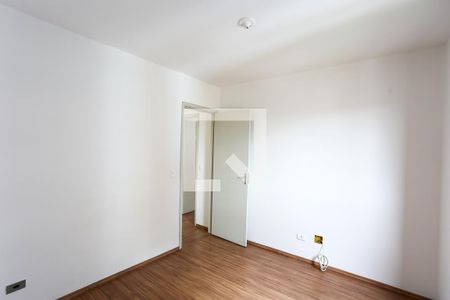 quarto 1 de apartamento à venda com 2 quartos, 65m² em Jardim Henriqueta, Taboão da Serra