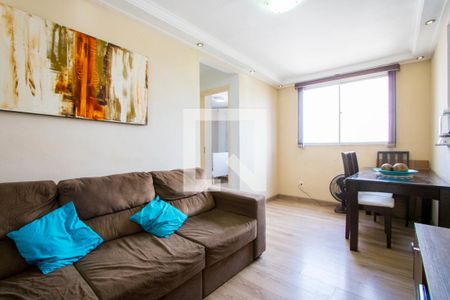 Sala de apartamento à venda com 2 quartos, 45m² em Parque São Vicente, Santo André