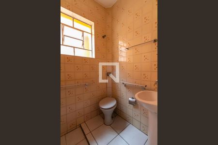 Banheiro 1 de casa à venda com 3 quartos, 160m² em Jardim Trieste, São Bernardo do Campo