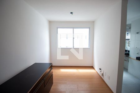 Sala de apartamento para alugar com 2 quartos, 43m² em Colônia (zona Leste), São Paulo