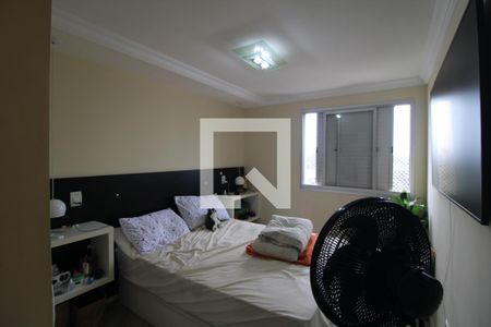 Suíte de apartamento à venda com 2 quartos, 69m² em Vila Sofia, São Paulo