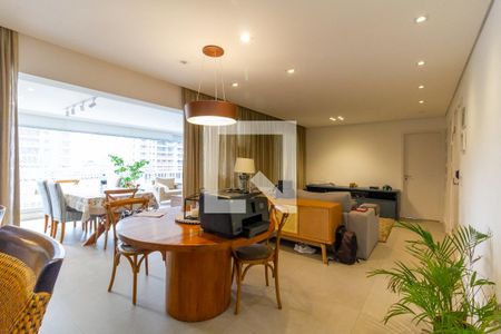 Sala de Jantar de apartamento para alugar com 3 quartos, 136m² em Barra Funda, São Paulo